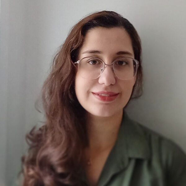 Narges headshot